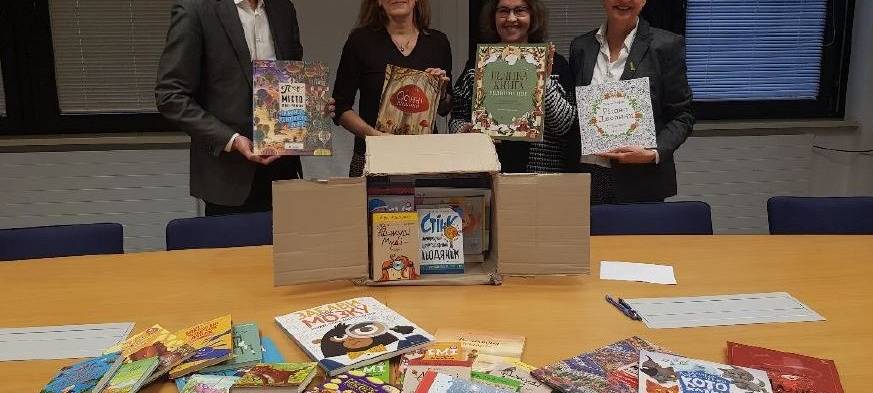 Erftstadt/Kerpen: Über 200 Ukrainische Kinderbücher besorgt