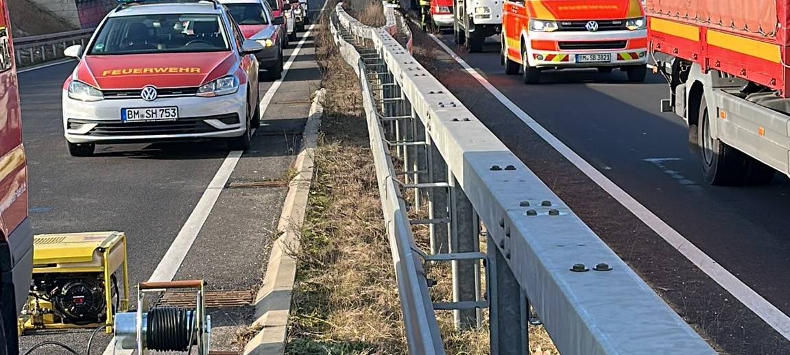 Hürth: Säure auf B265n ausgelaufen - Sperrung aufgehoben