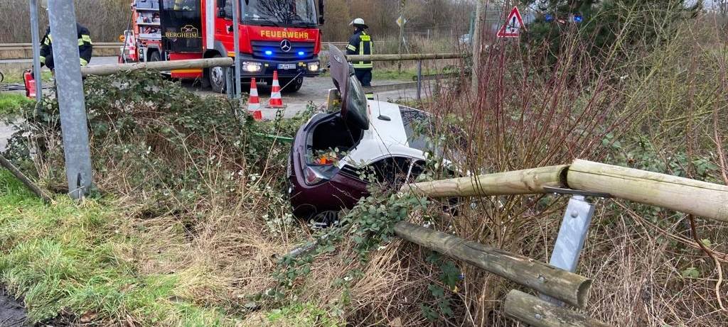 Bergheim: Unfall in Glesch - L213 zeitweise gesperrt