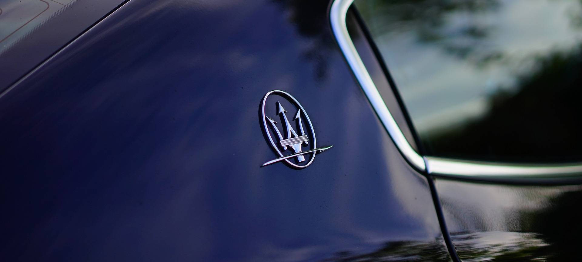 Frechen/Bedburg: Maserati, Porsche und BMW M140 geklaut