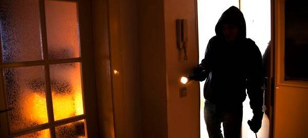 Kerpen: Einbrecher gesucht