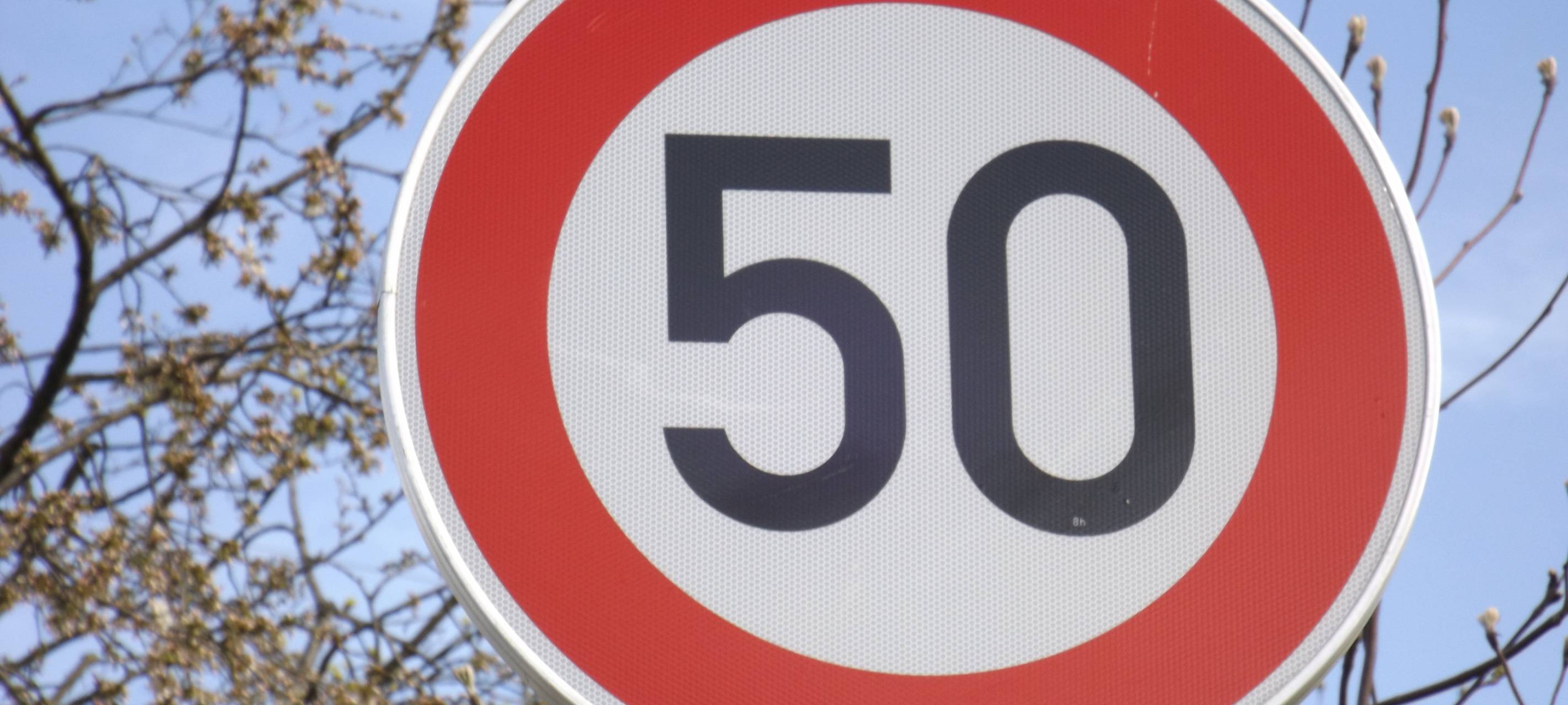 Tempo 50 auf Kölner Verkehrsader