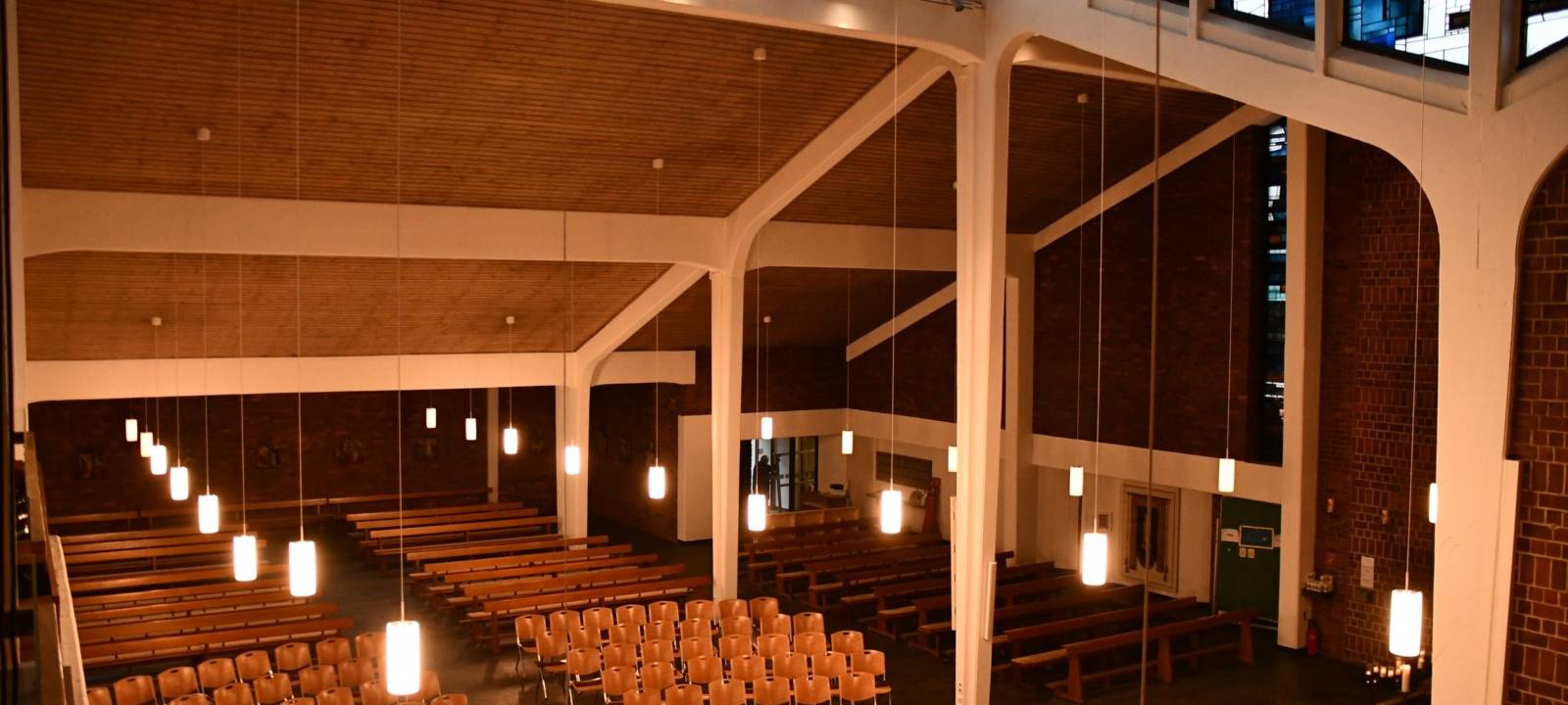 Hürth: Großes Wiedereröffnungsfest der Kirche in Efferen