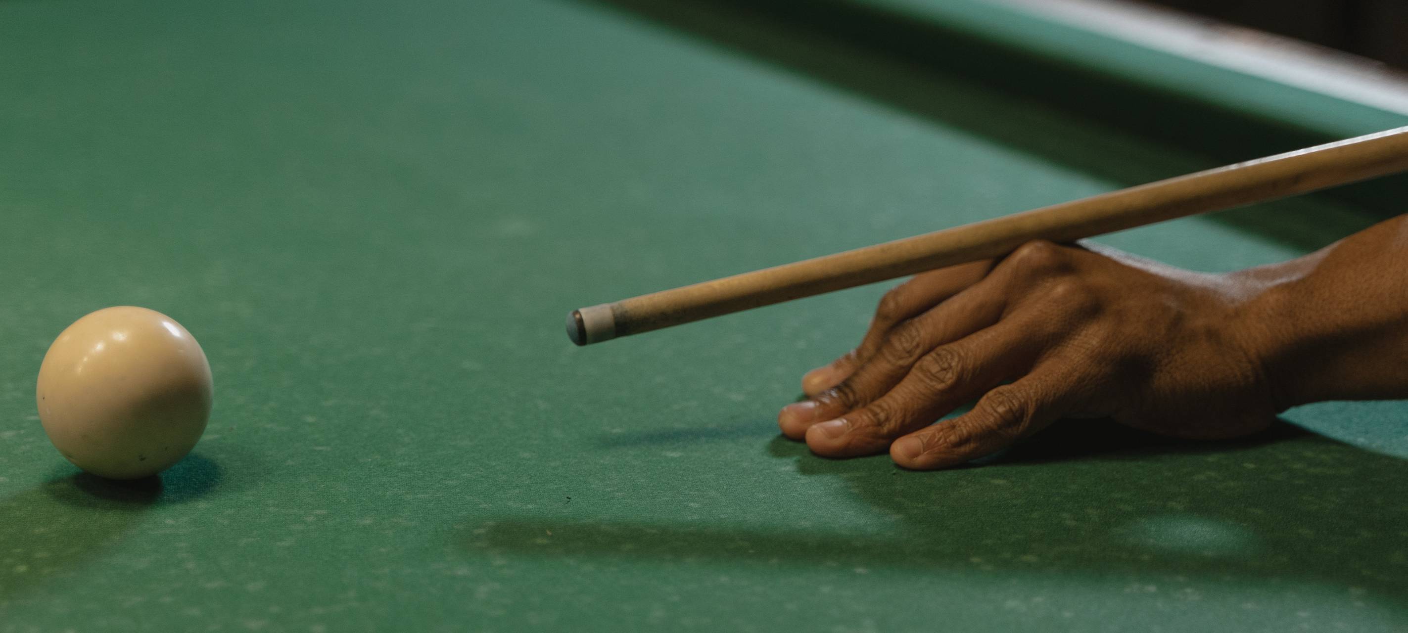 Erftstadt: Turnier-Vorbereitung bei Billard-Vizemeisterin