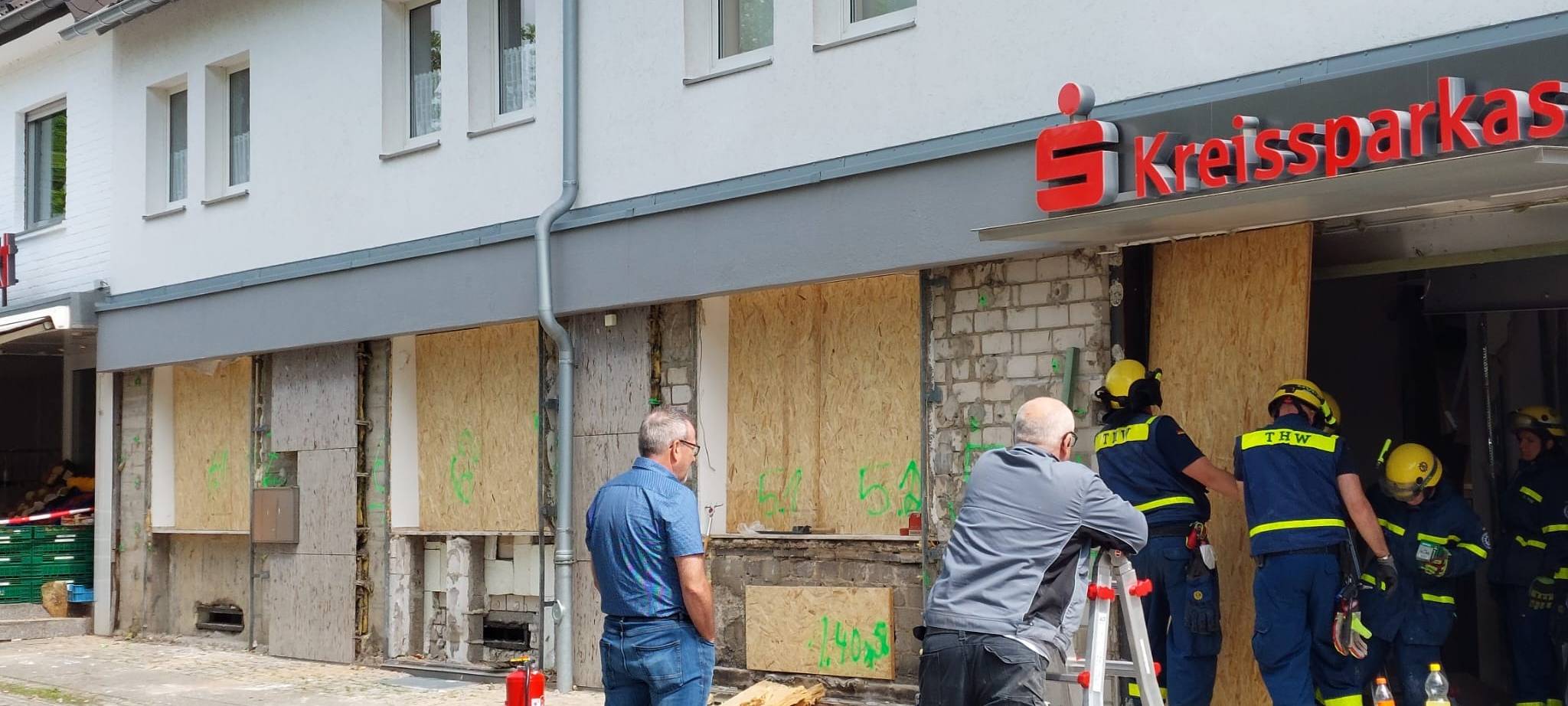 Kerpen: Ermittlungen nach Geldautomaten-Sprengung