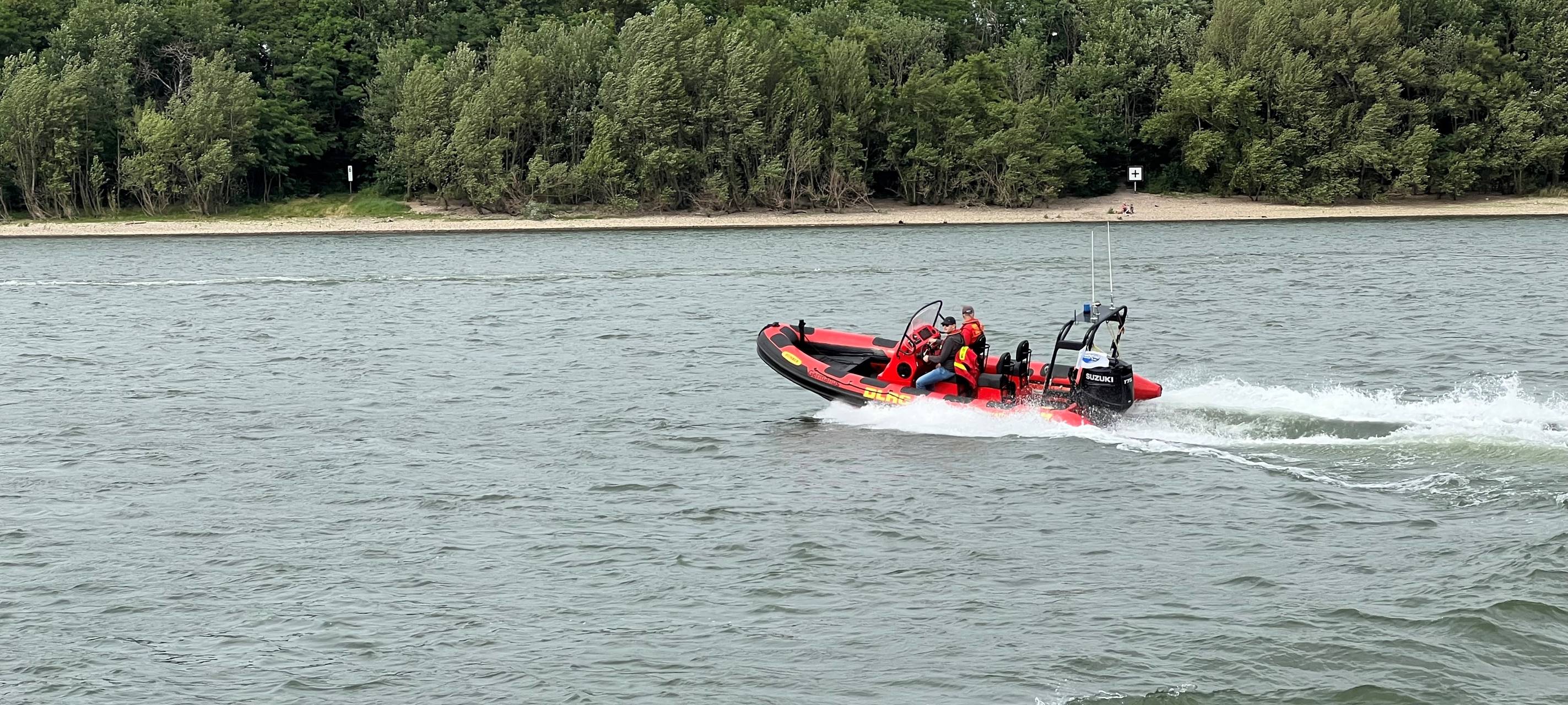 Drei Vermisste im Rhein