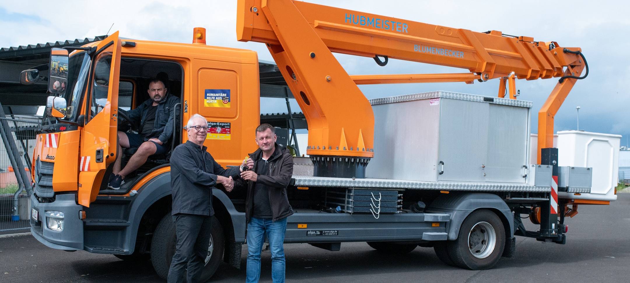 Hürth: Lkw mit Hebebühne für ukrainische Partnerstadt