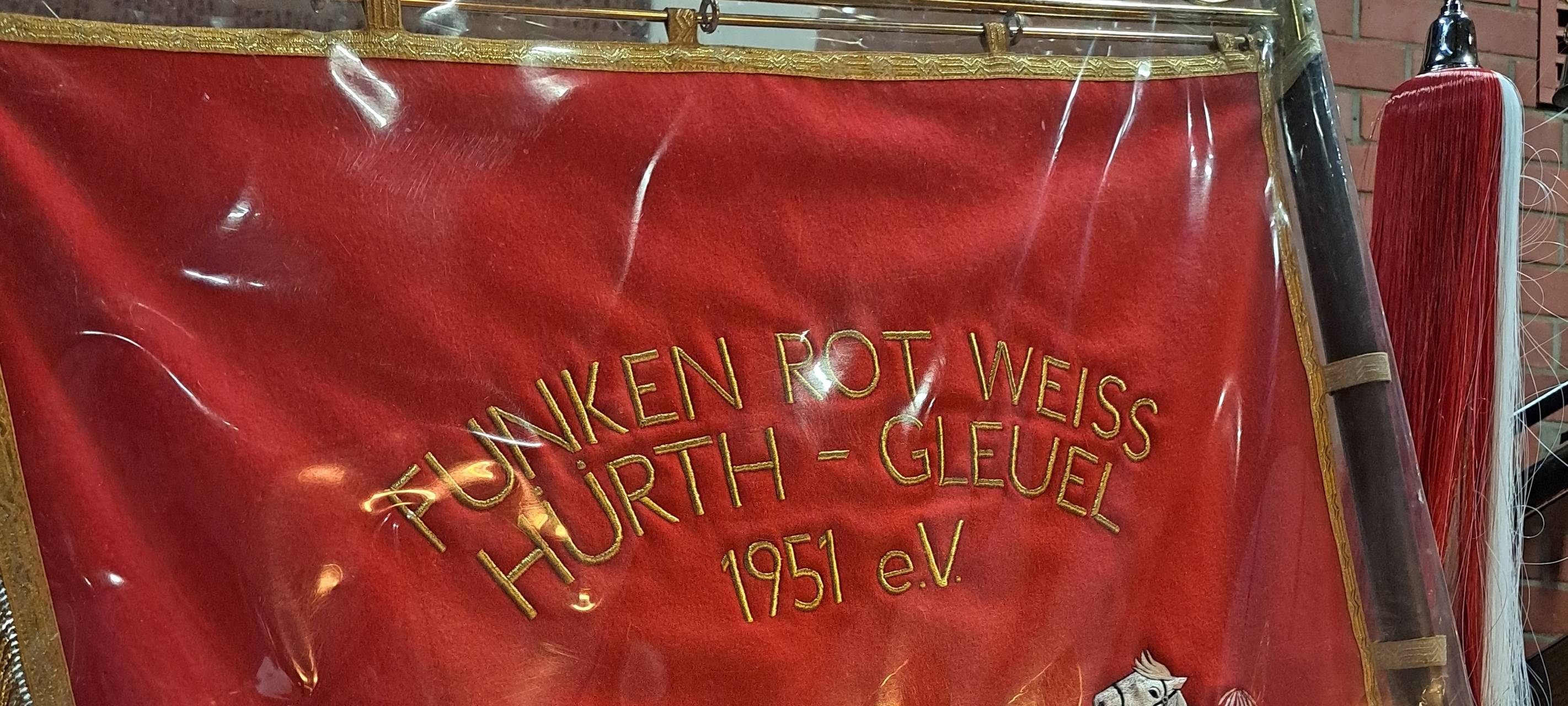 Hürth: Funken suchen Schellenbaumträger