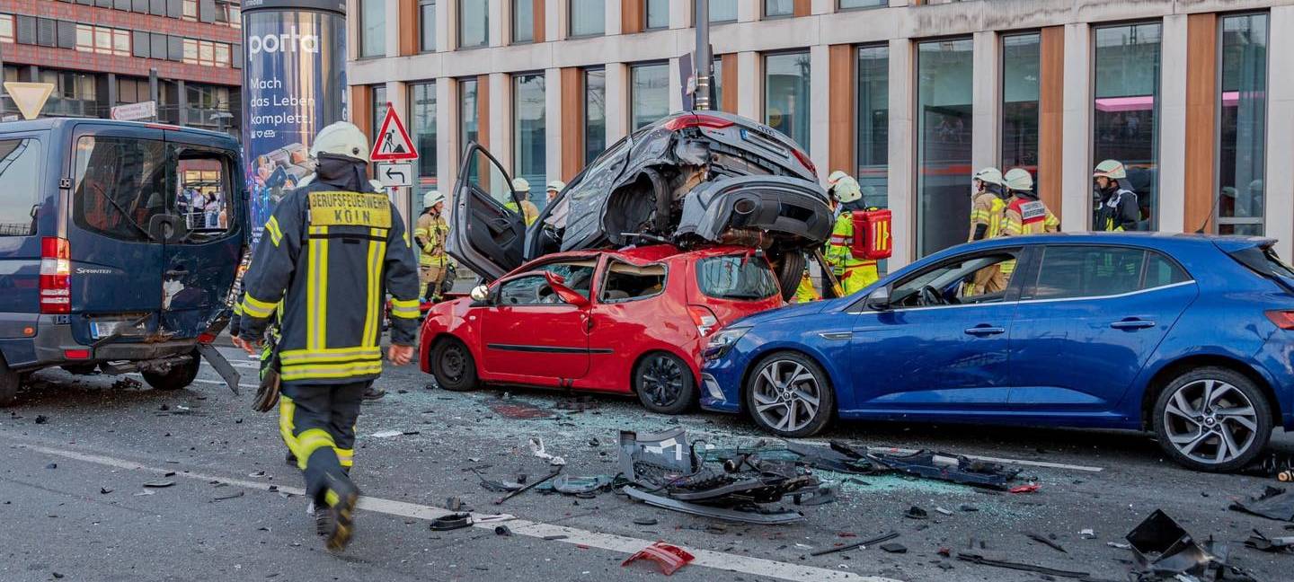Köln: Haftbefehl nach Massenkarambolage erweitert