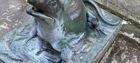 Köln: Bronzefiguren gesucht