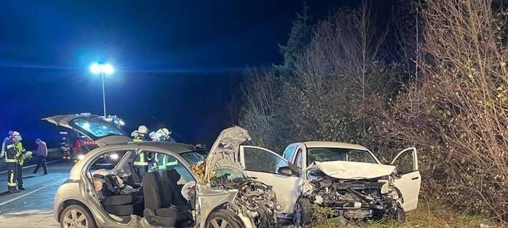 Bergheim: Drei Schwerverletzte nach Frontalzusammenstoß