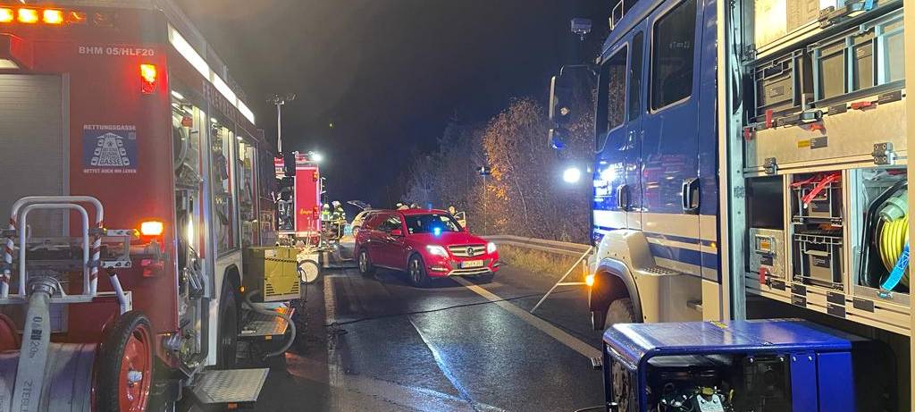 Bergheim: Drei Schwerverletzte nach Frontalzusammenstoß