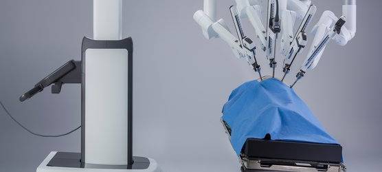 Frechen: Neuer OP-Roboter im Frechener Krankenhaus
