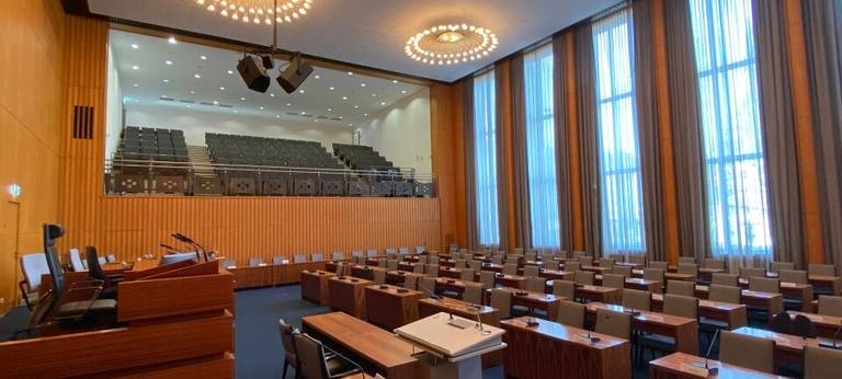 Kölner Rathaus: Haushalt und neue Stadtordnung im Fokus