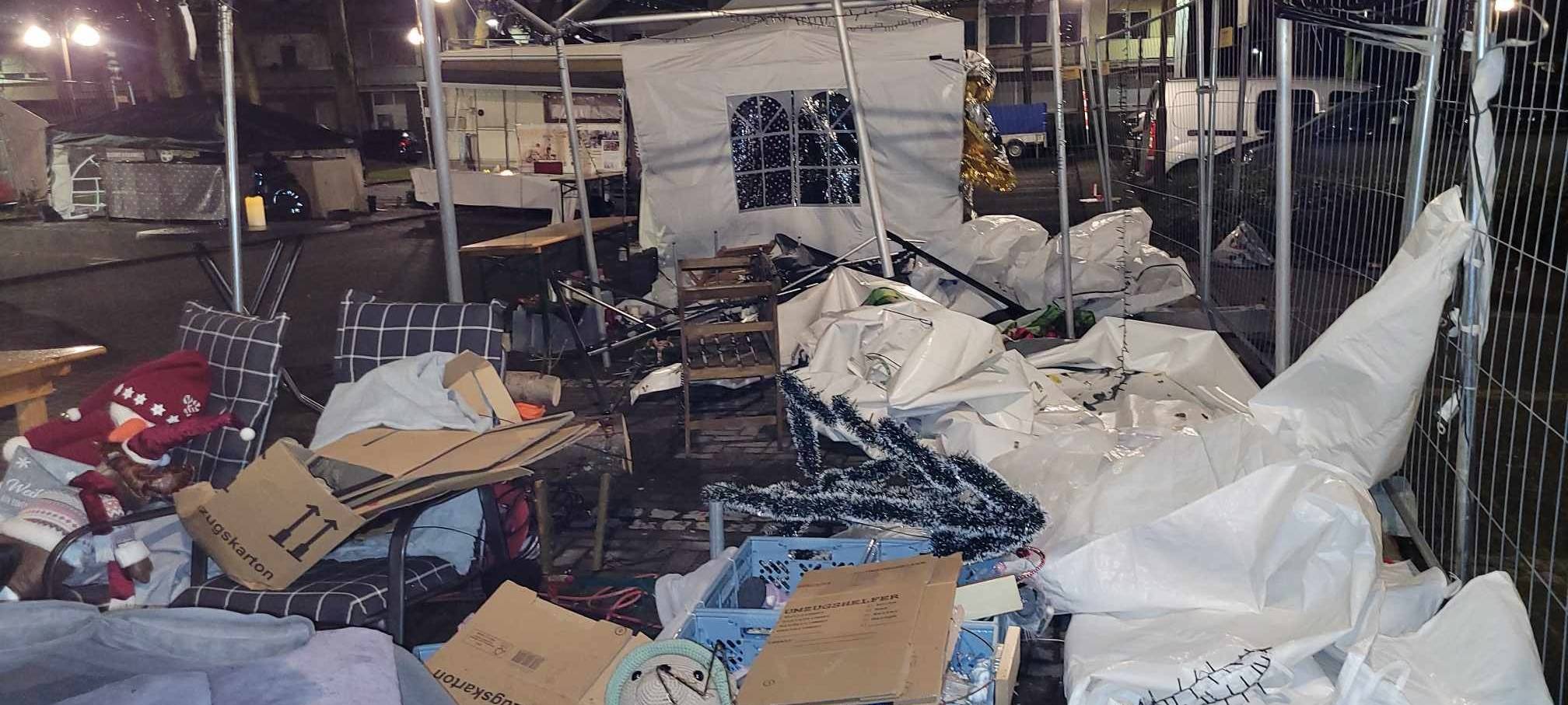 Kerpen: Sturm zerstört Teile des Horremer Weihnachtsmarktes