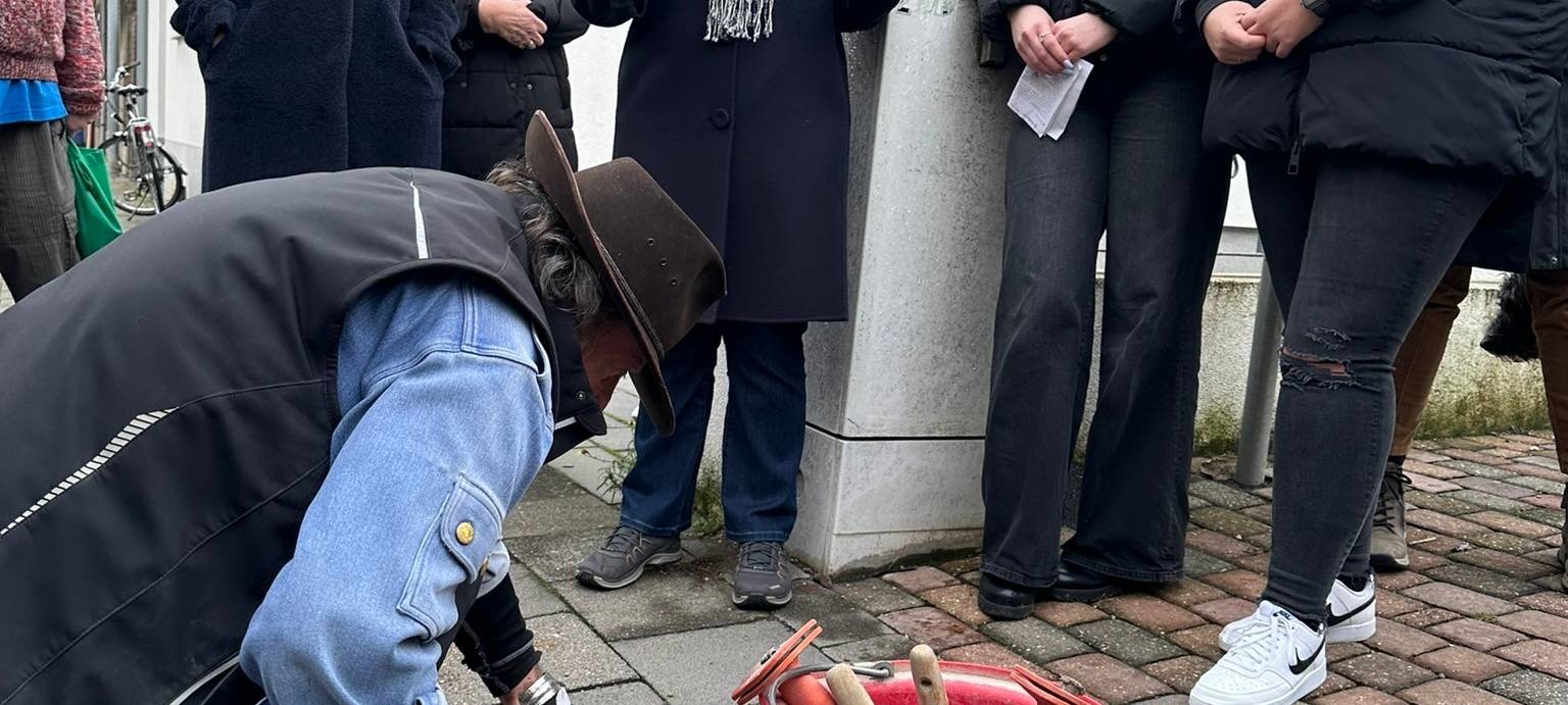 Elsdorf: Neue Stolpersteine verlegt