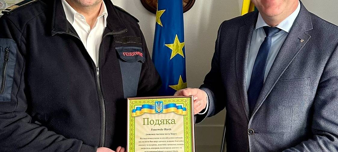 Hürth: Feuerwehr für Unterstützung der Ukraine ausgezeichnet