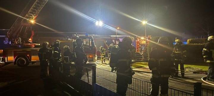 Hürth: Fünf Menschen aus Haus gerettet
