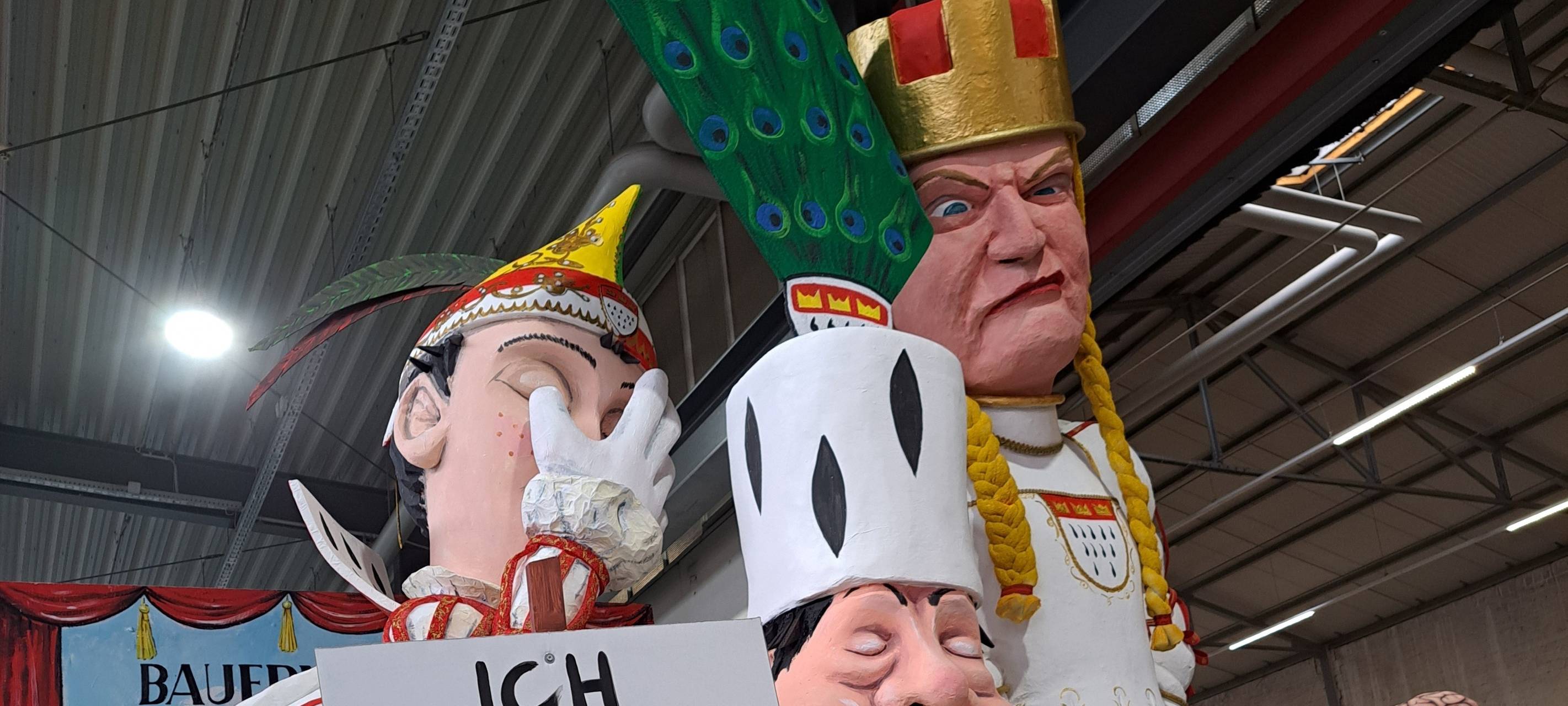 Köln: So sehen die Persiflagewagen aus