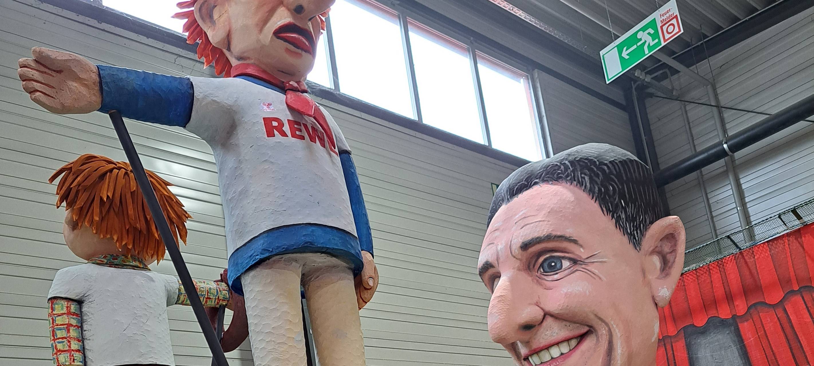 Köln: So sehen die Persiflagewagen aus