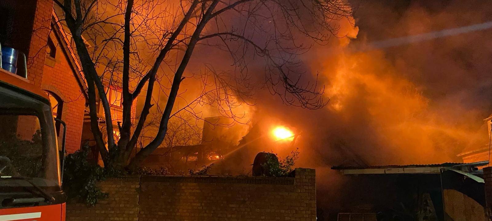 Kerpen: Hausanbau stand in Flammen