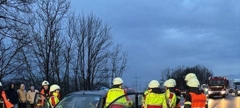Brühl: Unfall auf der A553 sorgt für Sperrung