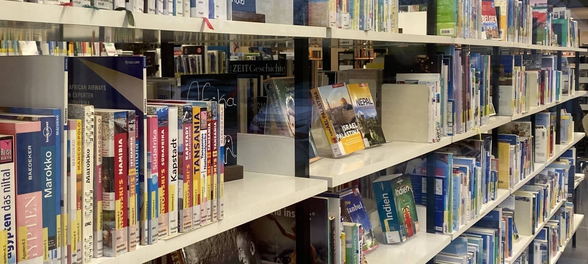 Wesseling: Literarisches Café in Bücherei