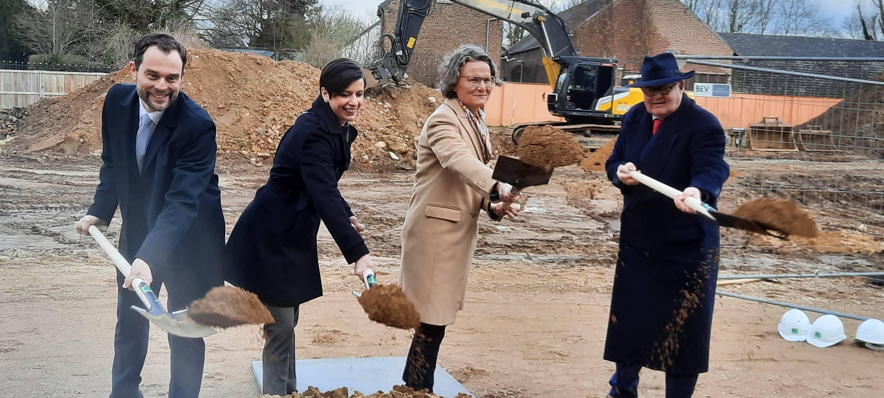 Erftstadt: Erster Spatenstich für Fachklinik in Herrig