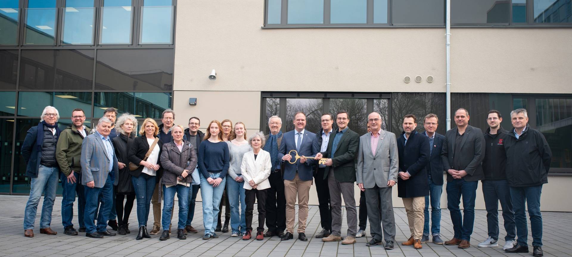 Hürth: Neuer Trakt am Gymnasium ist fertig