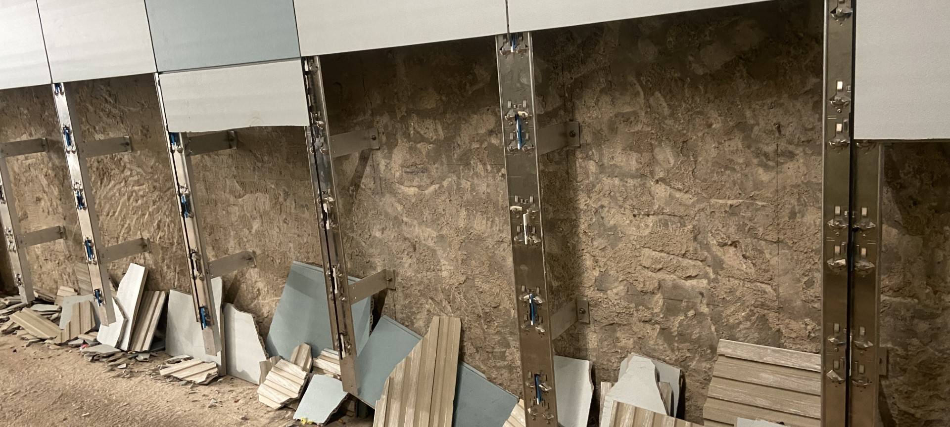 Wesseling: Wieder Vandalismus im neuen Tunnel