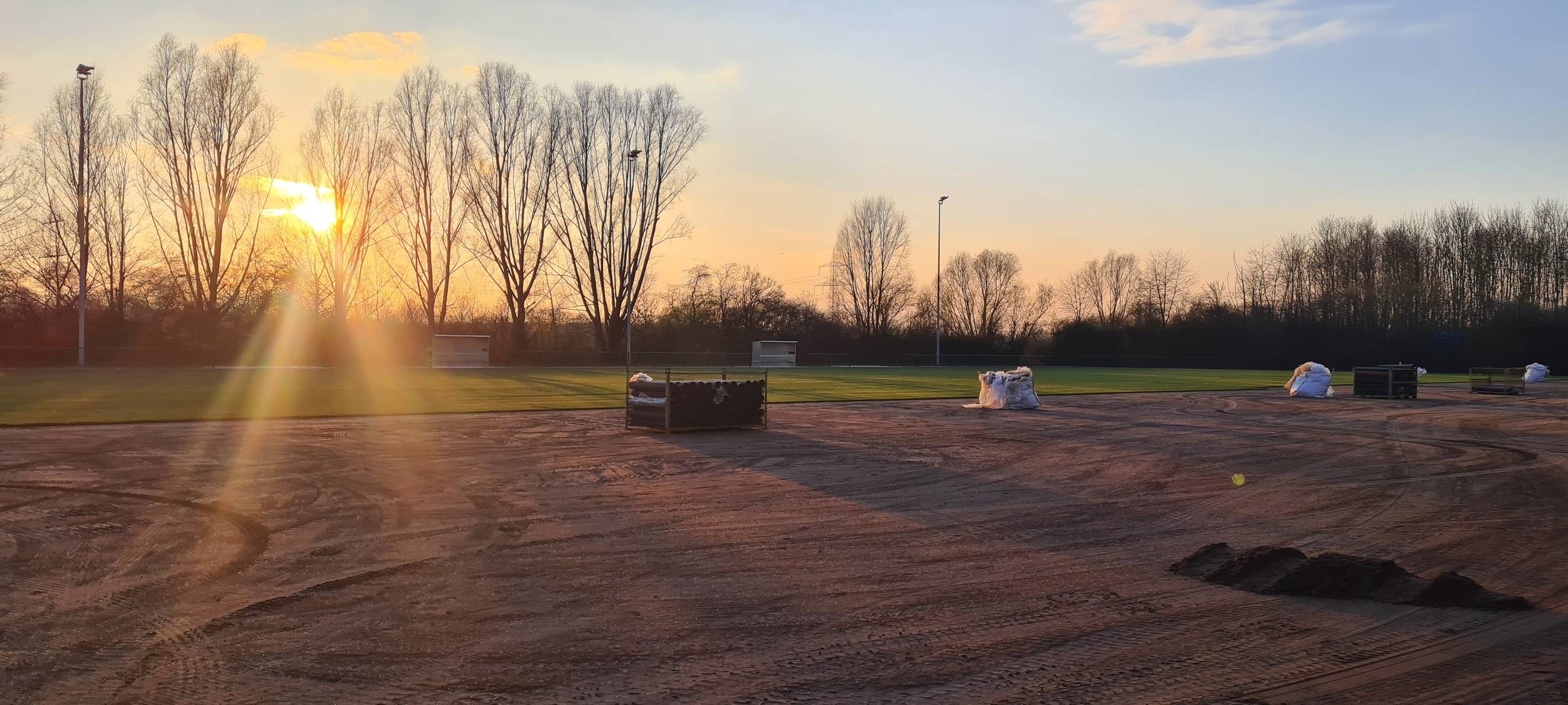 Kerpen: Spielvereinigung hat neues Rollrasenspielfeld