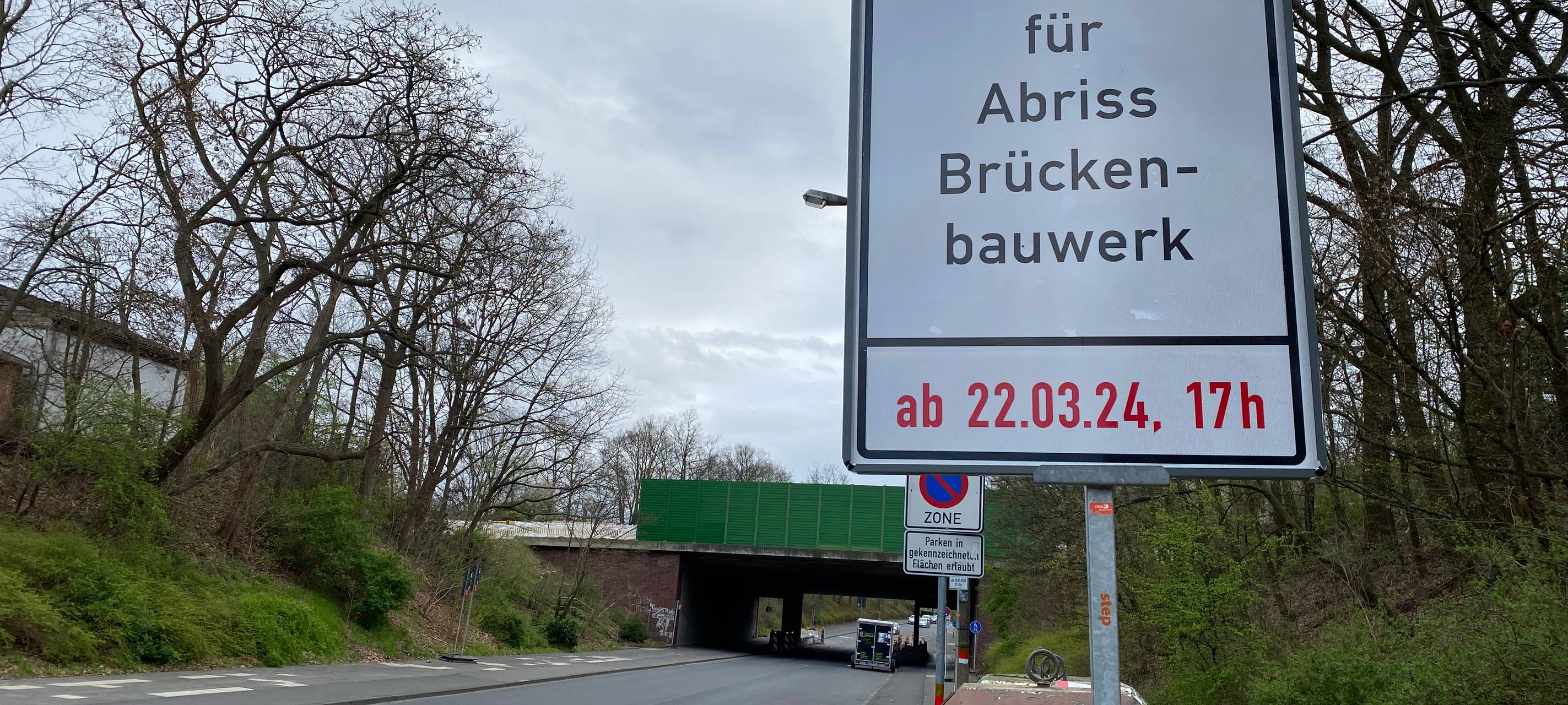 Wesseling: Autobahnbrücke am Mühlenweg wird abgerissen