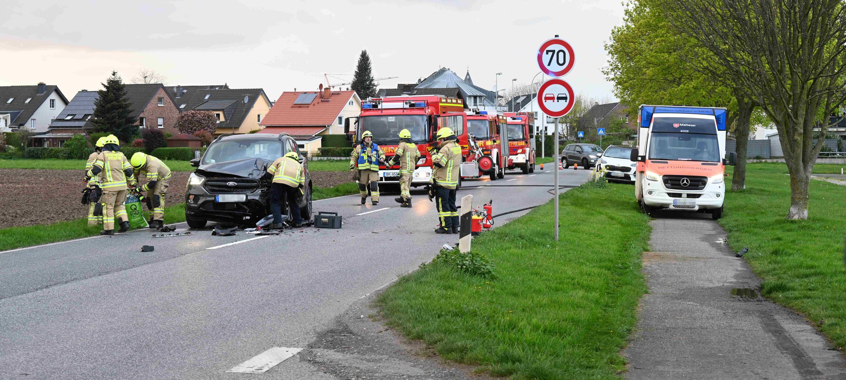 Pulheim: 28-Jähriger bei Auffahrunfall schwer verletzt