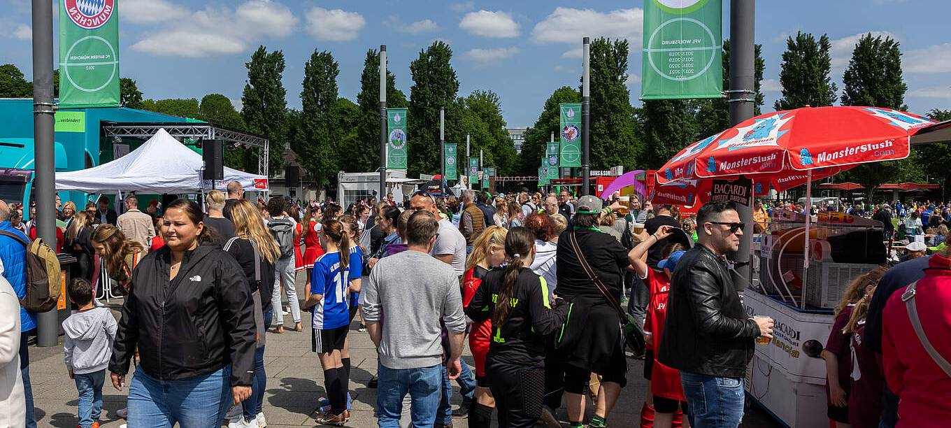 Köln: Großes Fan- und Familienfest zum DFB-Pokalfinale