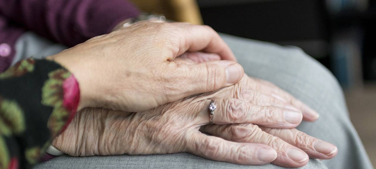 Umfrage für pflegende Angehörige in Erftstadt gestartet
