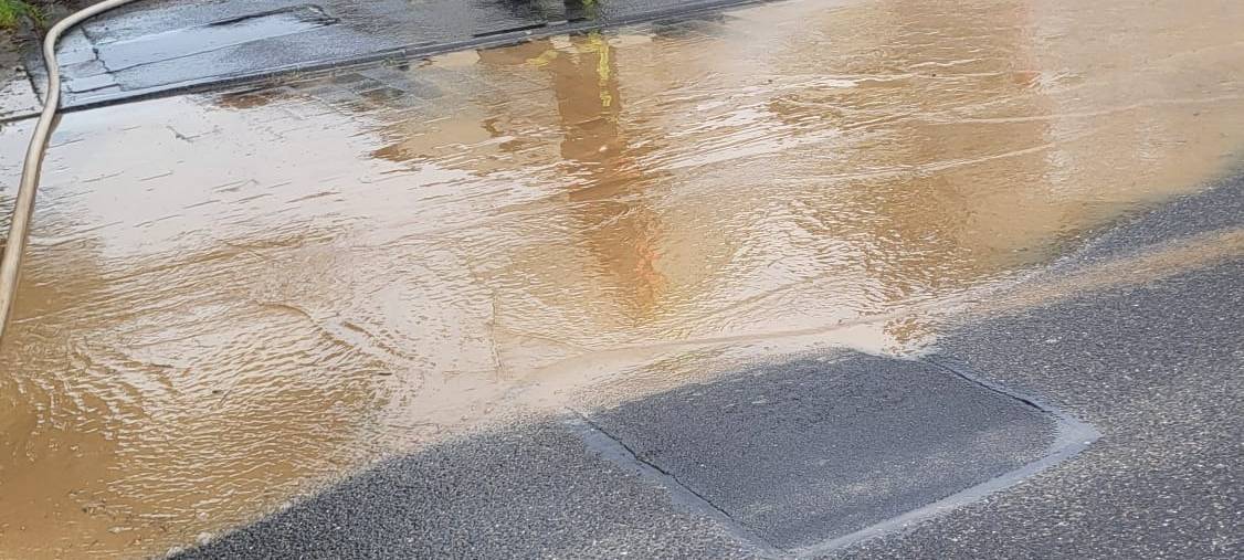 Bergheim: Felder abgerutscht, Straßen und Keller voller Wasser