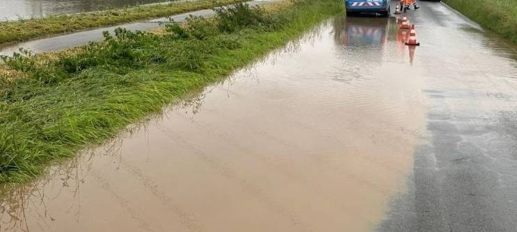 Bergheim: Felder abgerutscht, Straßen und Keller voller Wasser