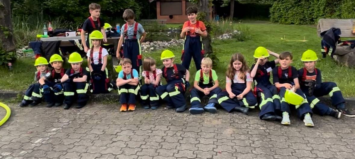 Brühl: Kinderfeuerwehr "Die Löschmäuse"