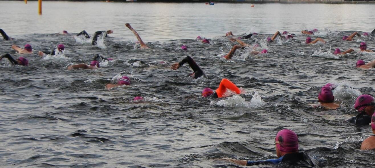 Erftstadt: Anmeldung für SunSet-Schwimmen ist offen