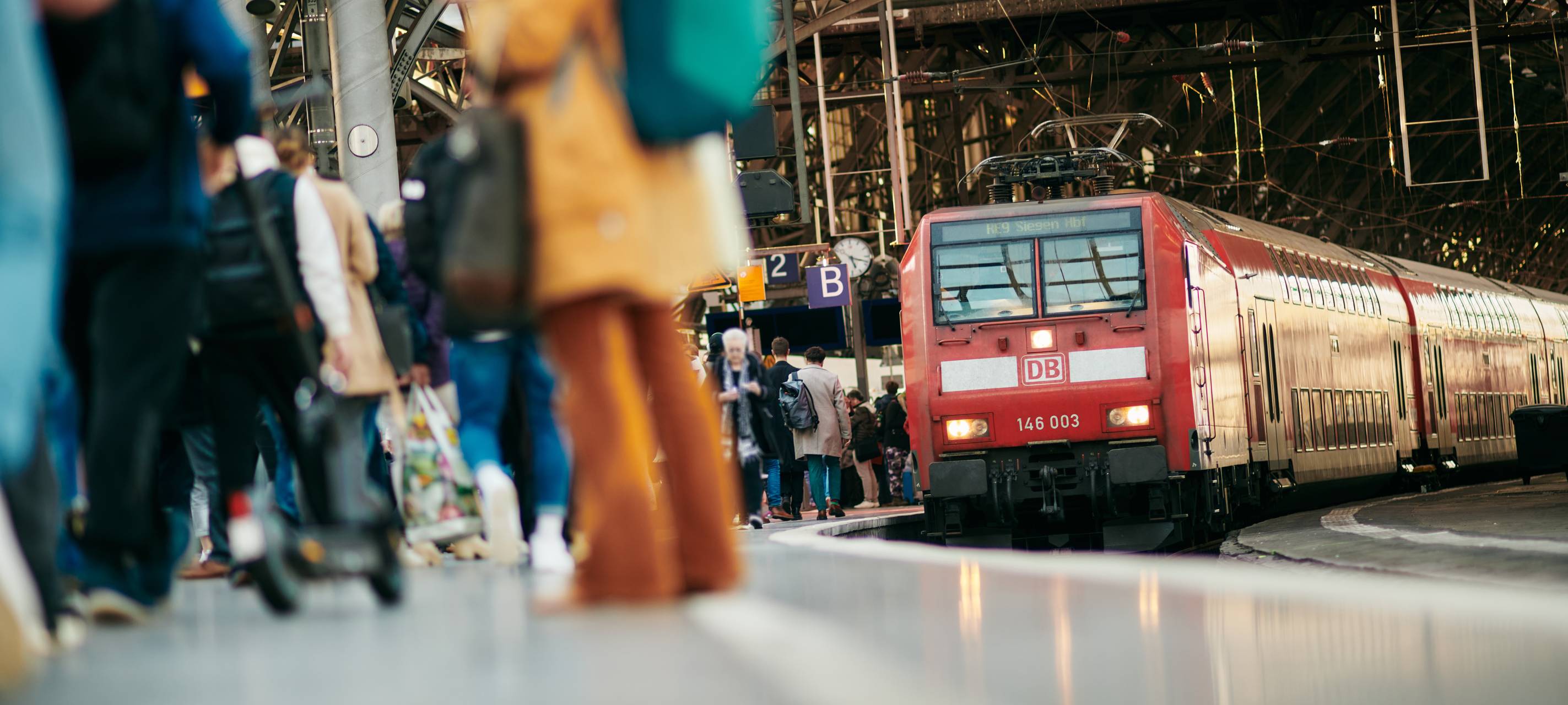 Bahnstrecke Köln-Düsseldorf wieder frei
