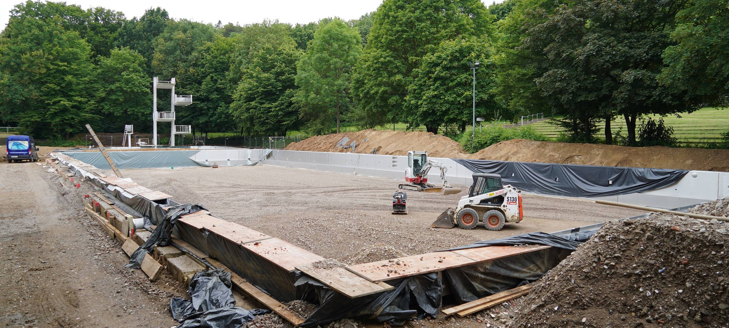 Fortschritte und Risiken bei der Freibadsanierung in Frechen