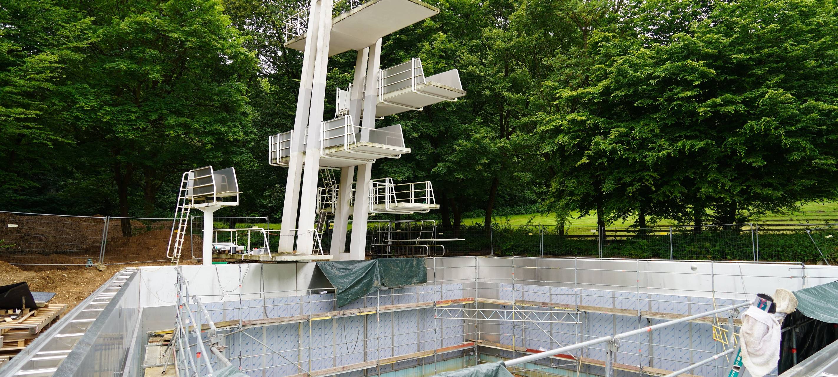 Frechener Terrassenfreibad: Sanierungskosten steigen