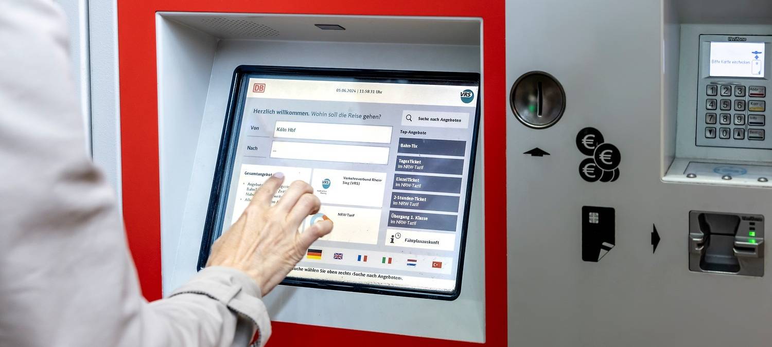 Kerpen-Buir: Ticket-Automaten nehmen wieder Bargeld