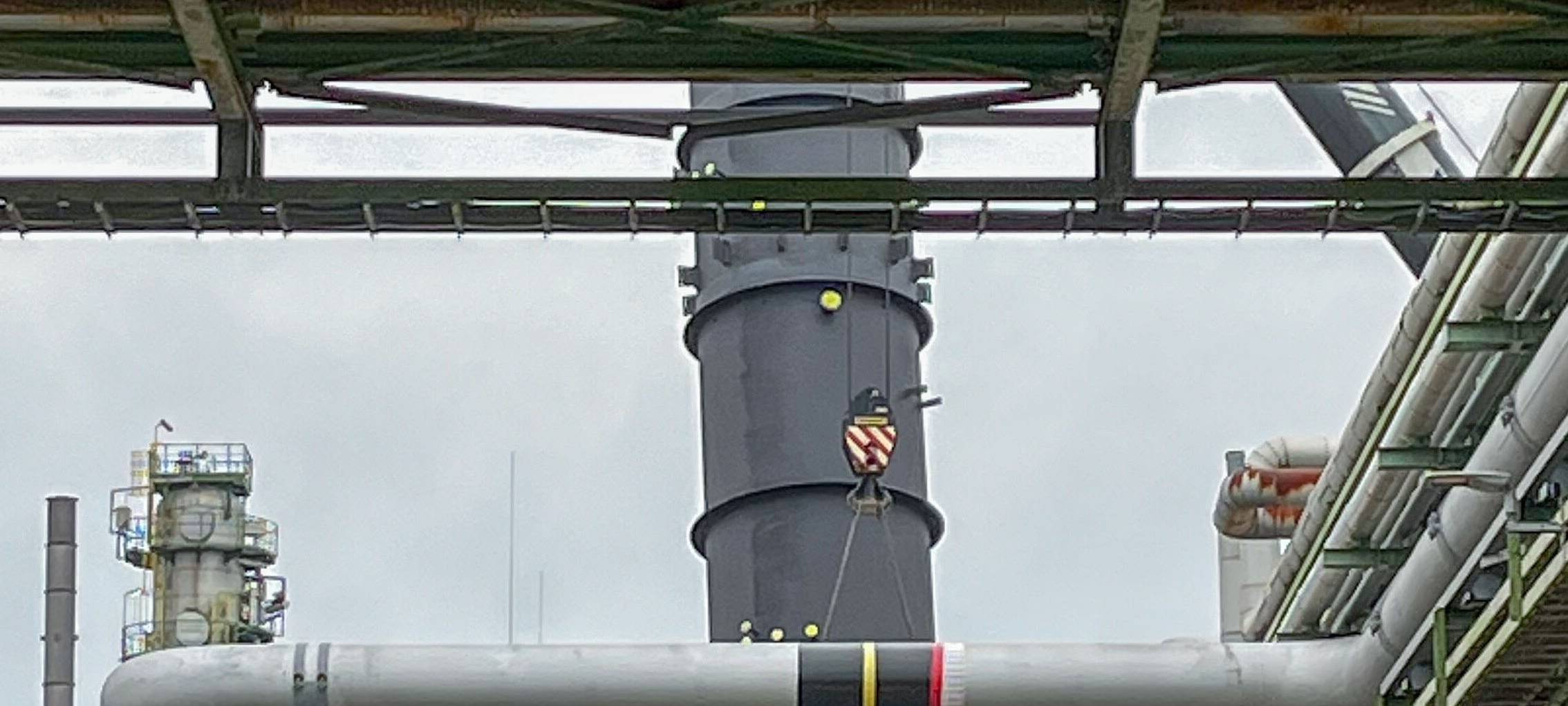 Riesen Bauteile für Shell in Wesseling
