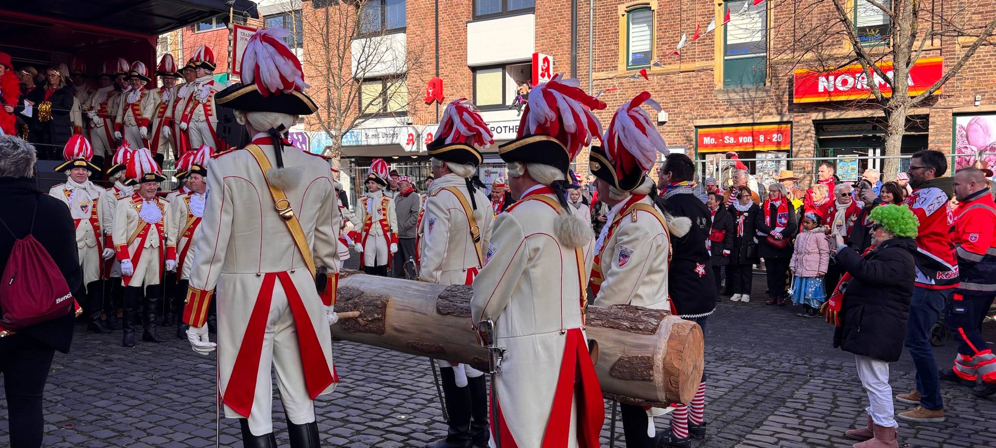 Die Bilder vom Marktplatz in Lechenich