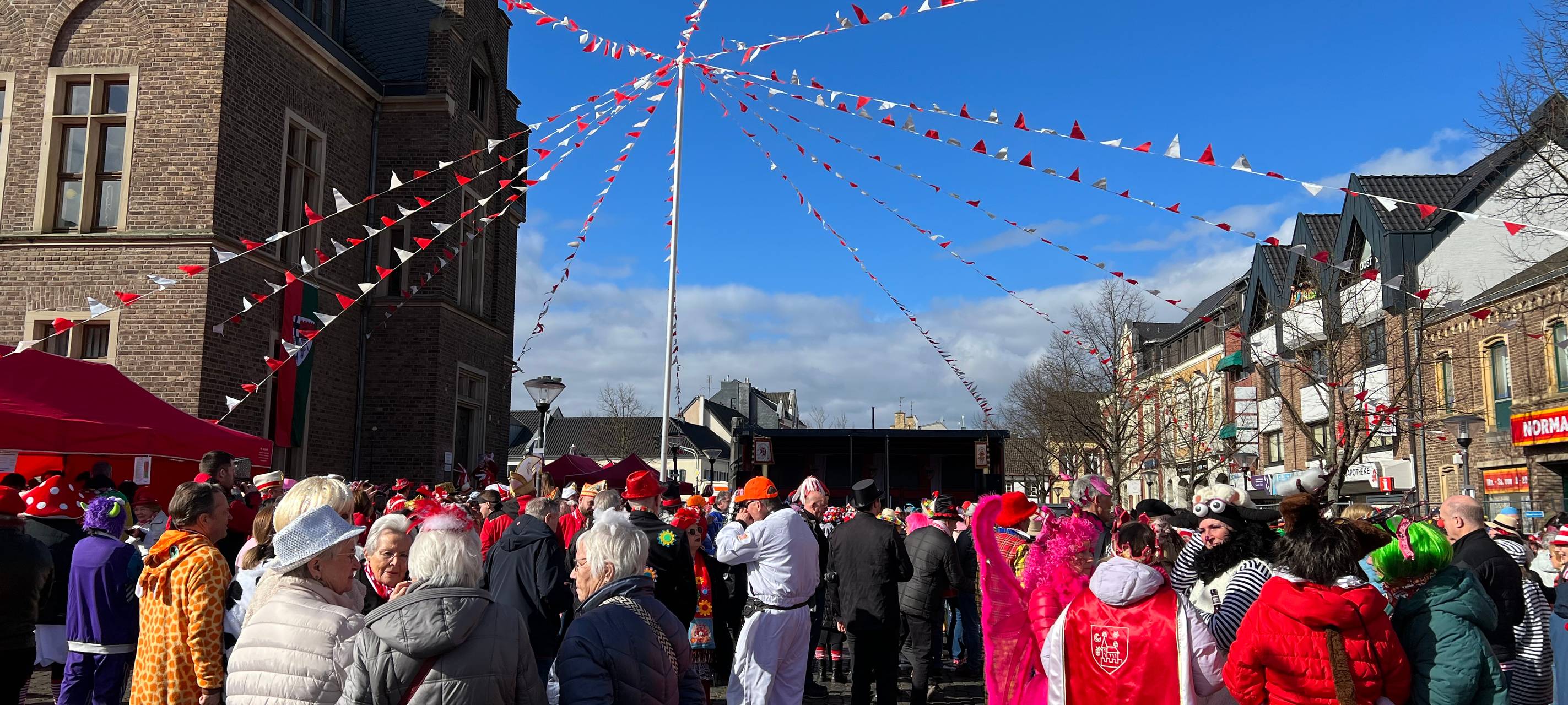 Die Bilder vom Marktplatz in Lechenich