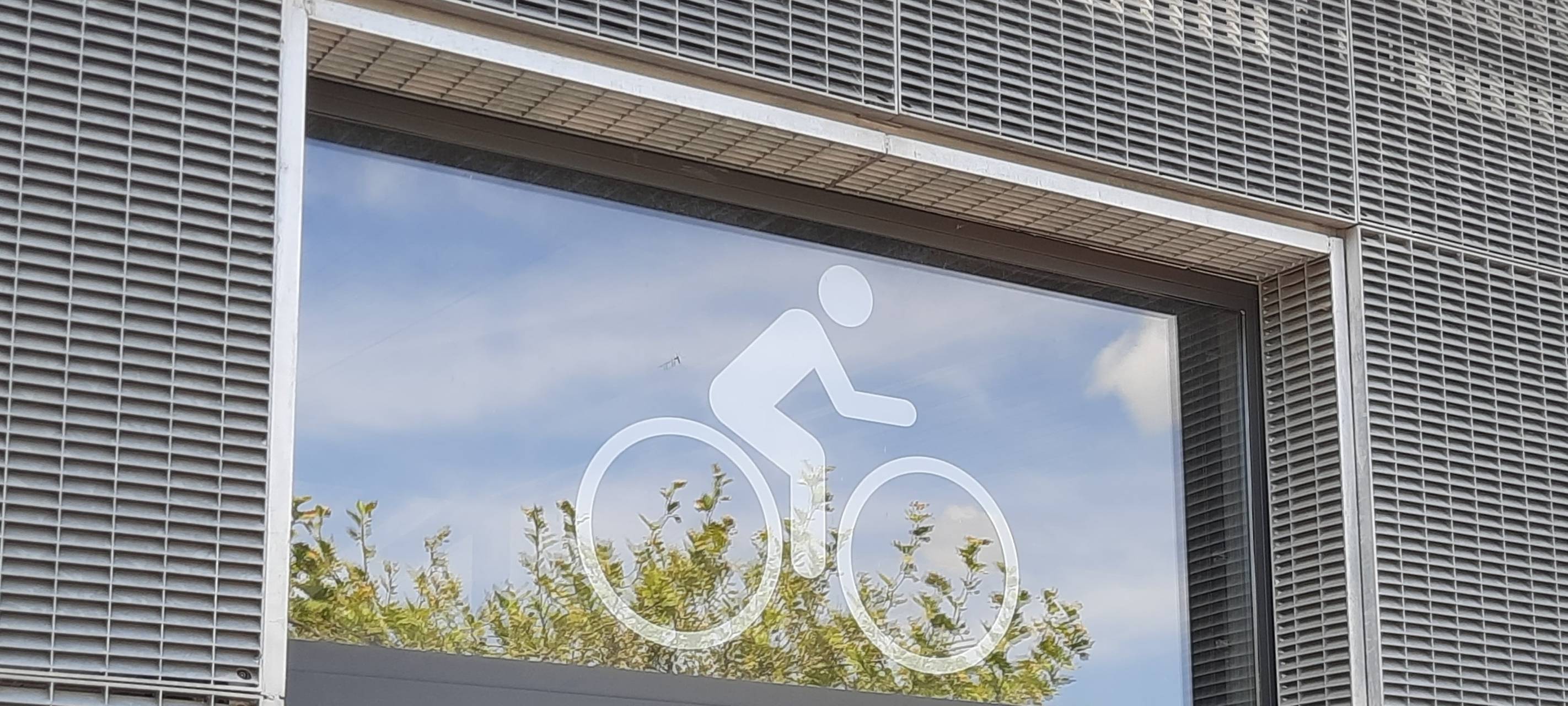 Radstation am Brühler Bahnhof: Bau startet im Spätsommer
