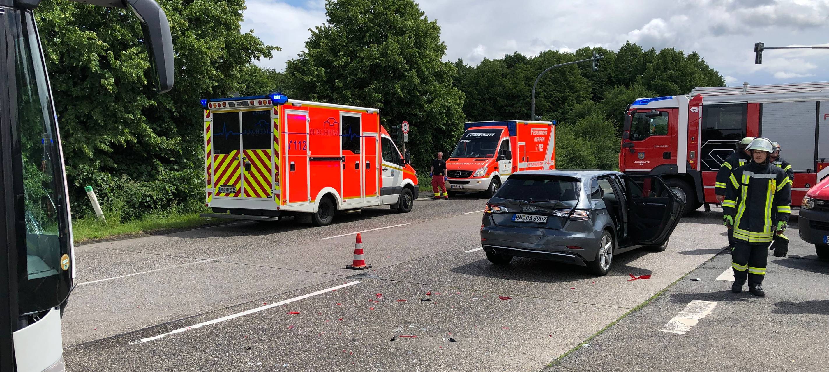 Unfall mit Linienbus auf der Erfttalstraße