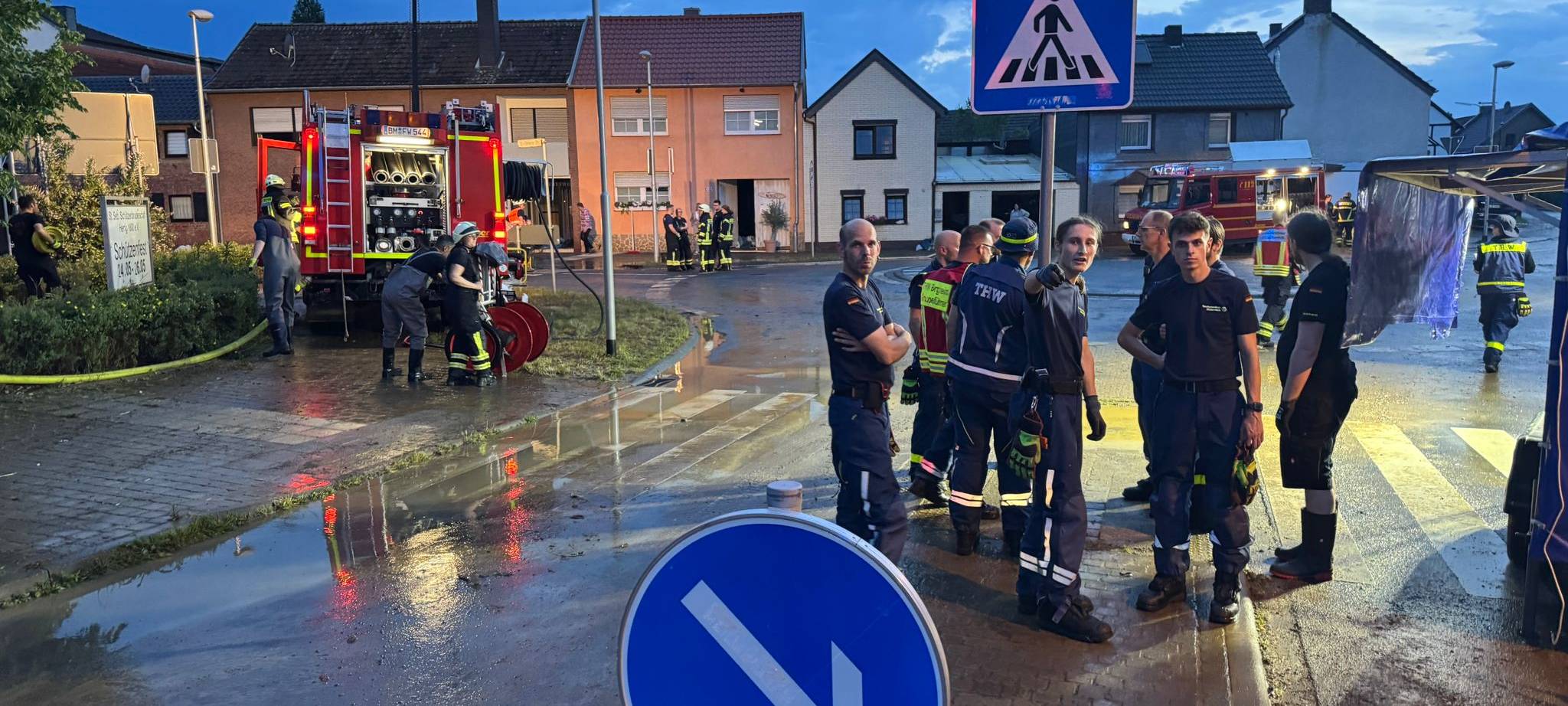Stromausfall und Überschwemmungen: Unwetter trifft Erftstadt
