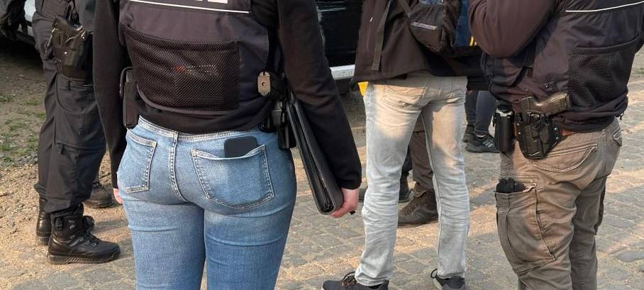 Drogen, Waffen, Schmuck - Details zu Drogenlabor in Kerpen